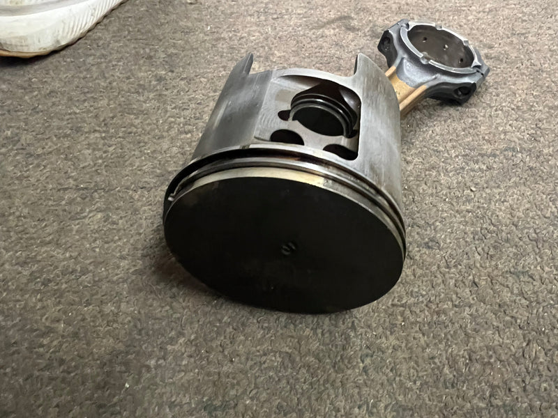 Yamaha VMAX HPDI 200hp outboard starboard piston and rod (6D0-03)