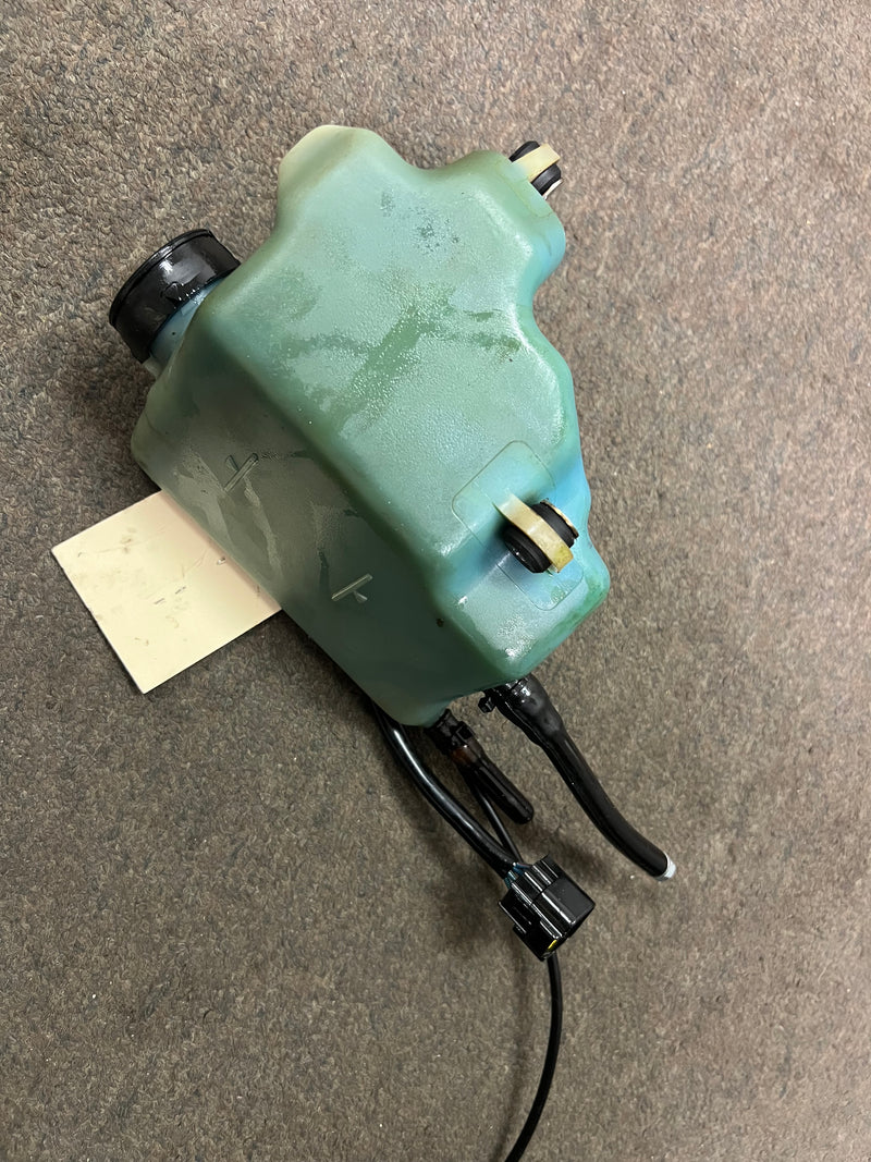 Yamaha 150hp OX66 2 Stroke outboard Oil Tank (6E5-21750-05-00)