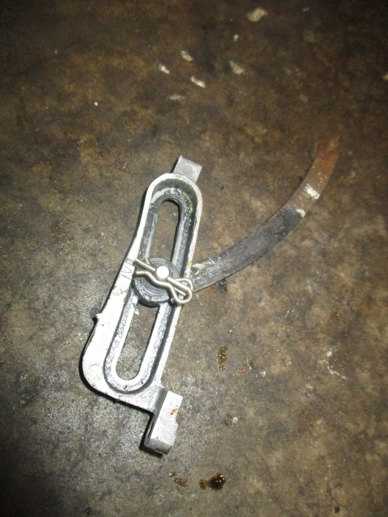 Yamaha 40hp 4 stroke outboard shift bracket (62Y-44117-01-94)
