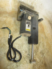 Load image into Gallery viewer, Mercury 90hp 4 stroke outboard Tilt trim unit (67F-43800-03-4D)
