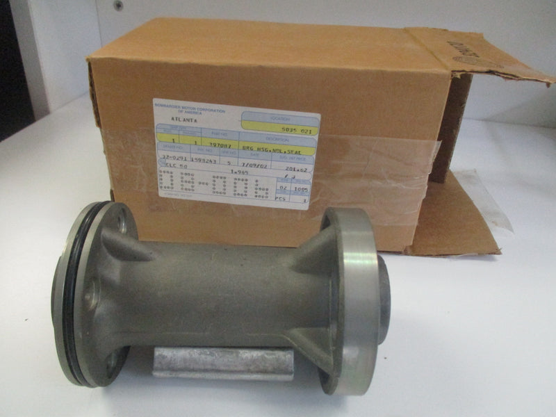 New OEM OMC/Johnson/ Evinrude - Bearing Housing, NDL, Seal 397087