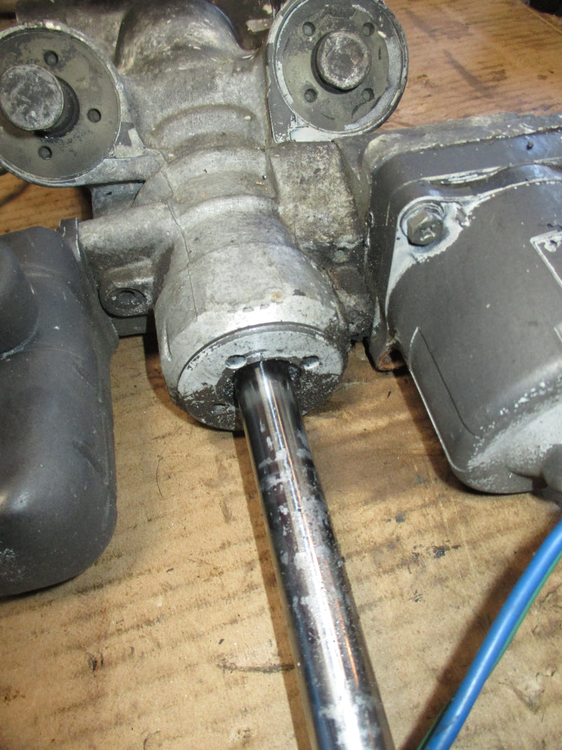 Johnson 90-115hp 2st outboard tilt trim unit