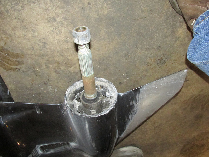 Mercury 150hp 2 Stroke Outboard 25" Shaft Counter Rotation Lower Unit
