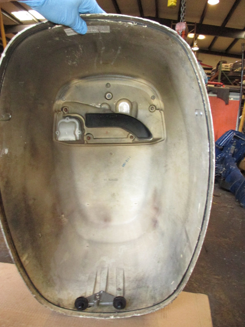 Suzuki DF140 outboard top cowling