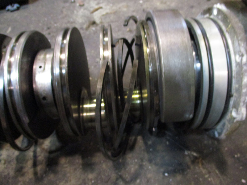 Johnson Ocean Pro 200hp 2 stroke outboard crankshaft (434771)