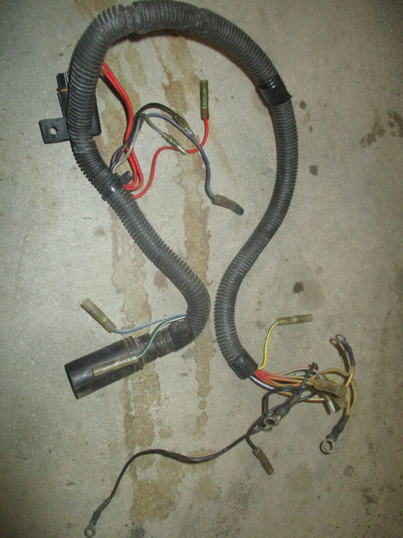 Mercury outboard engine harness (832017)