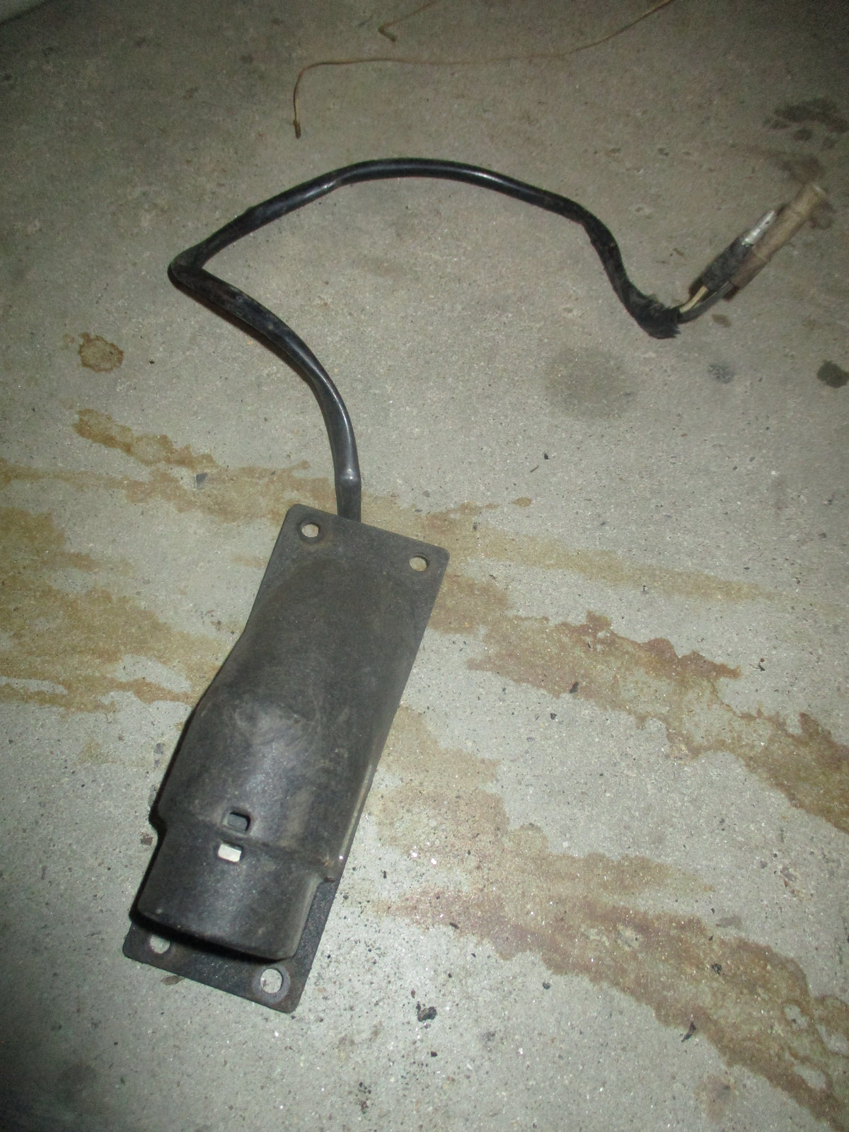 Mercury 50-60hp outboard engine start switch