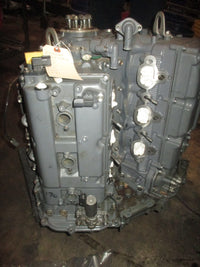 Load image into Gallery viewer, Suzuki DF300AP 300hp 4 stroke outboard Crankcase powerhead
