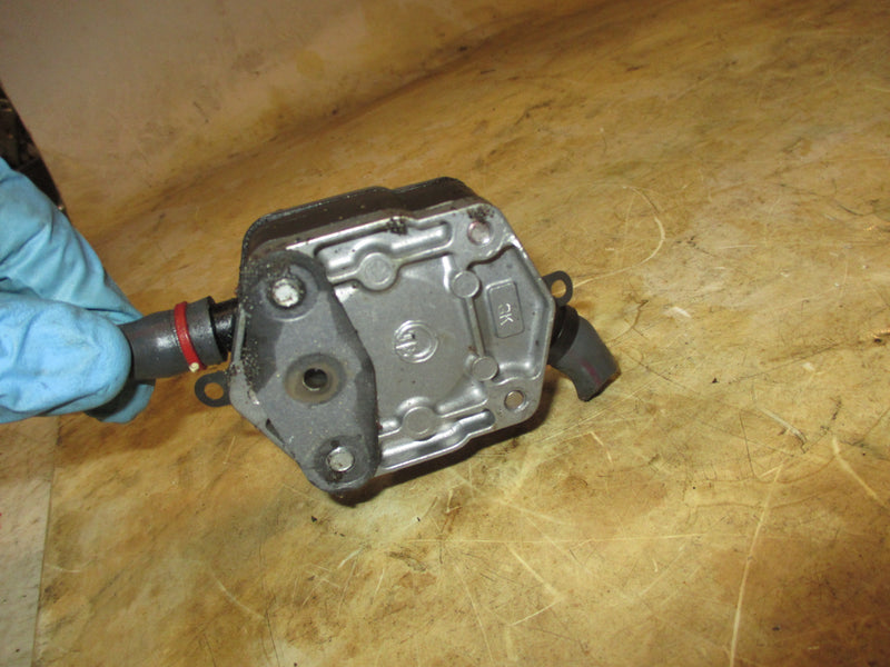 Yamaha 115hp 2 stroke outboard fuel pump (6E5-24410-10)
