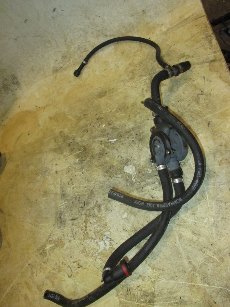 Evinrude Ficht 200hp 2 Stroke outboard fuel lift pump (5001513)