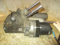 Load image into Gallery viewer, Suzuki DF300AP 300hp 4 stroke outboard tilt trim unit
