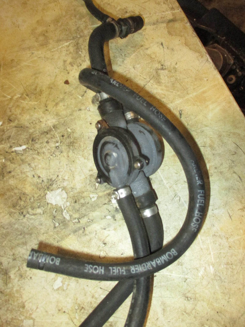 Evinrude Ficht 200hp 2 Stroke outboard fuel lift pump (5001513)