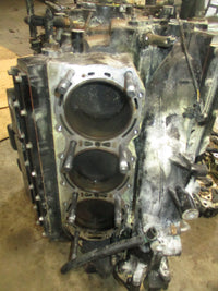 Load image into Gallery viewer, Evinrude ETEC G2 250hp outboard crankcase powerhead
