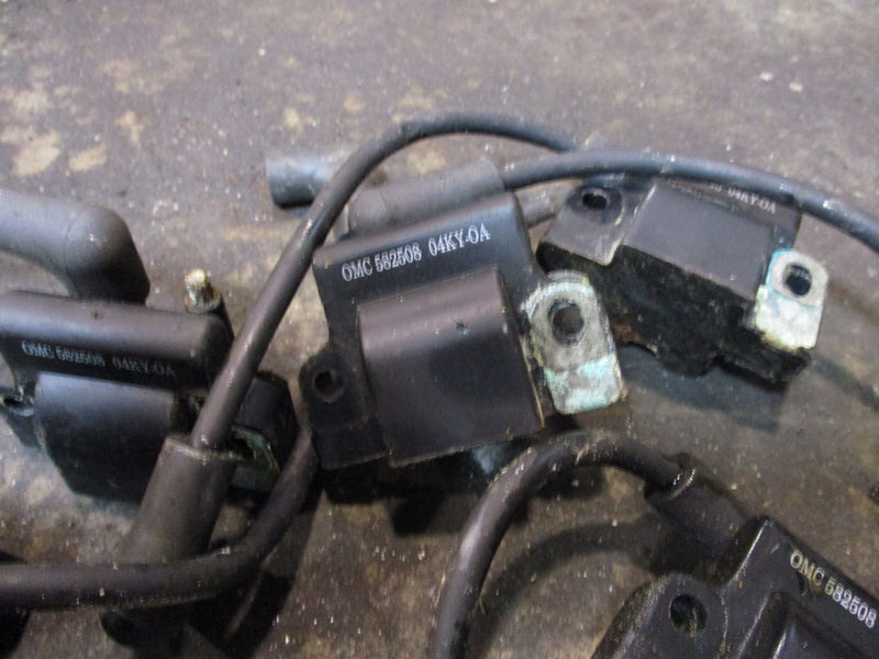 Johnson Ocean Pro 200hp 2 stroke outboard ignition coil set (582508)