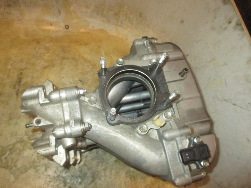 Suzuki DF300AP 300hp 4 stroke outboard intake manifold (13110-98J10)