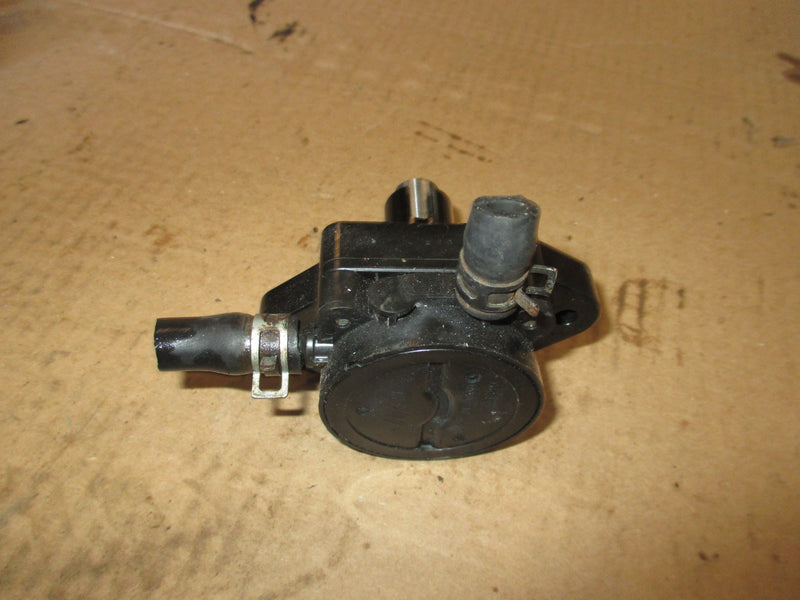 Suzuki DF140 outboard fuel pump (15100-90J00)