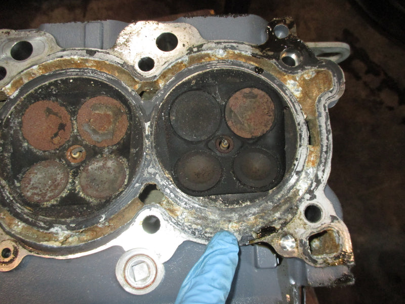 Yamaha 225hp 4 stroke outboard starboard cylinder head (69J-01)