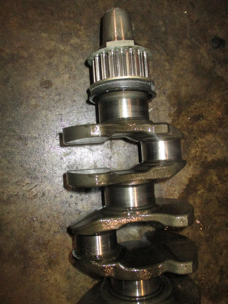 Suzuki DF70 outboard crankshaft (12220-99E01)