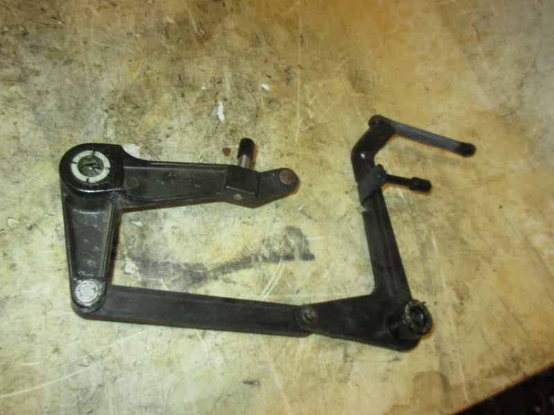 Evinrude Ficht 200hp 2 Stroke outboard throttle bracket (5005094)