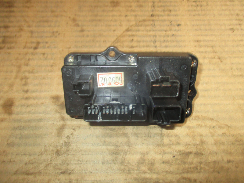 Yamaha 150hp HPDI 2 stroke outboard fuse box (68F-82170-01)