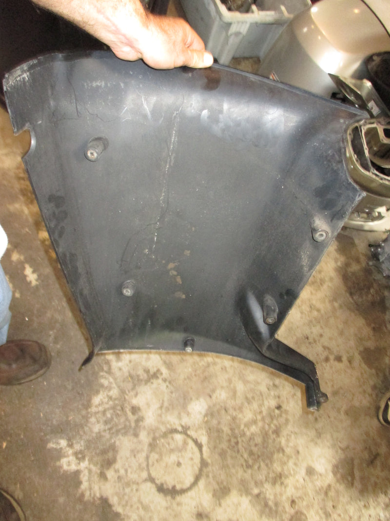 Yamaha/mercury 225hp 4 stroke outboard port midsection cover (887915TO1)