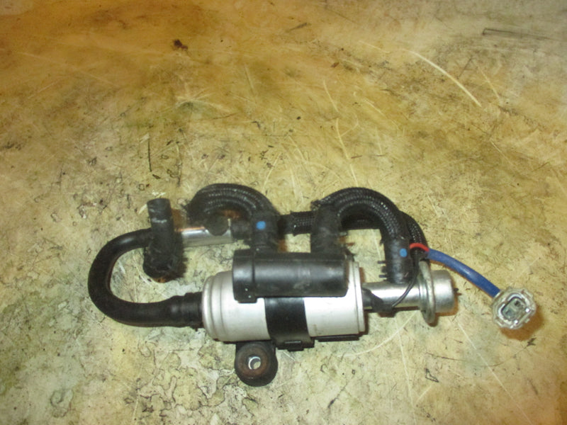 Suzuki DF300AP 300hp 4 stroke outboard Low pressure electric fuel pump