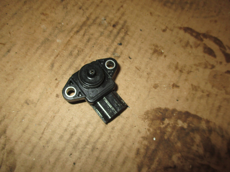 Suzuki DF90 90hp outboard map sensor (18590-72F21)