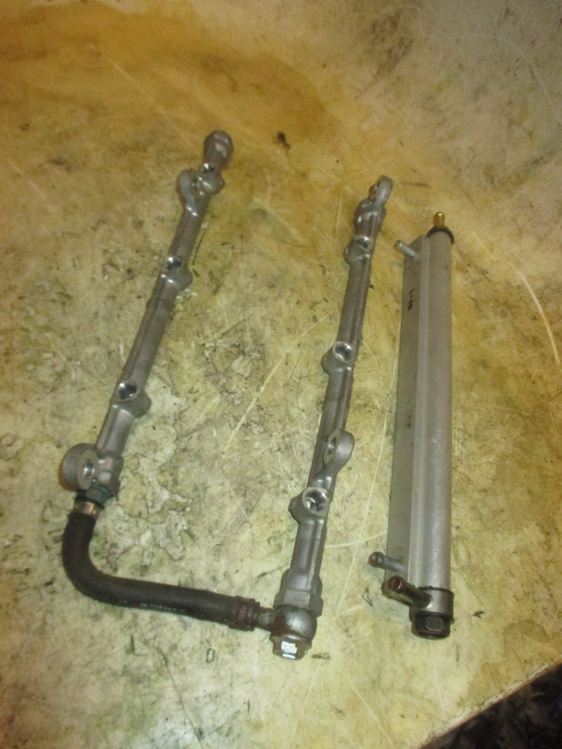 Suzuki DF300AP 300hp 4 stroke outboard fuel rail set and cooler (15751-93J00)