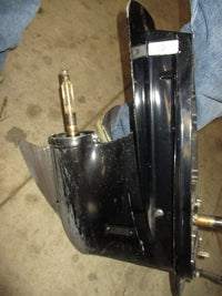 Load image into Gallery viewer, Suzuki DF115A 115hp outboard 20 inch lower unit (PARTS)
