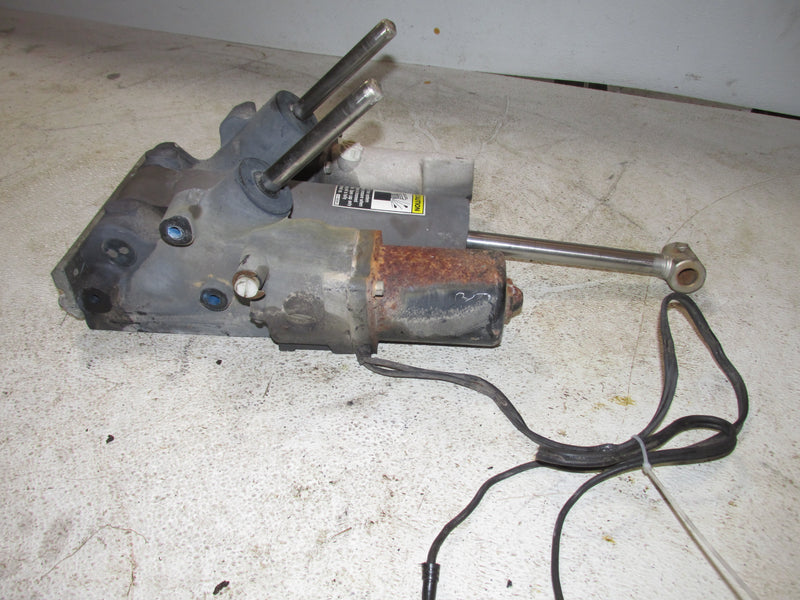 Mercury Optimax 3.0L 200hp 2 Stroke Outboard Tilt Trim Unit (8M0231193)