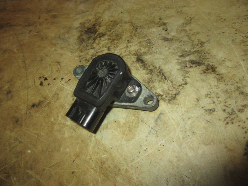 Yamaha 225hp 4 stroke outboard throttle position sensor (651-85885-00)