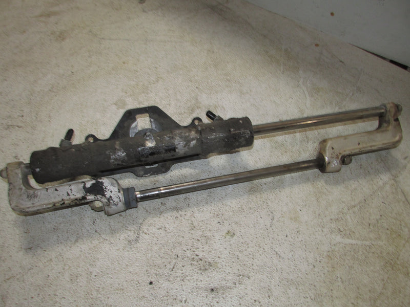 Mercury Optimax 3.0L 200hp Outboard Seastar Hydraulic Steering Cylinder