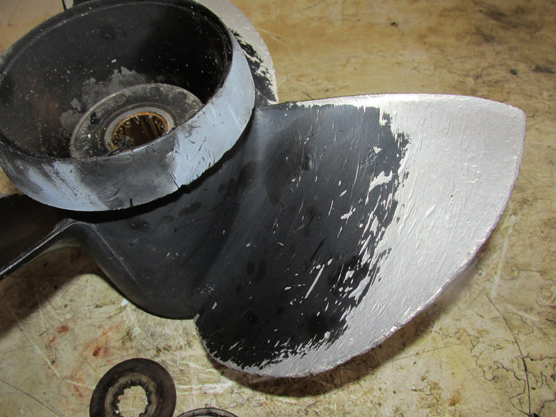 Evinrude 115hp 2 Stroke Outboard Aluminum Propeller 13 3/4 X 15 (391198)