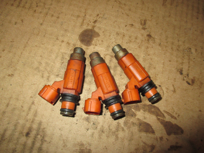 Suzuki DF90 90hp outboard fuel injector set of 3 (15710-65D00)