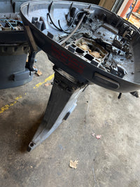 Load image into Gallery viewer, Yamaha 150hp 2 stroke outboard 25" midsection
