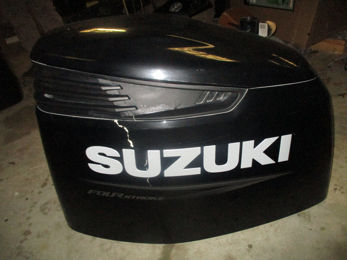 Suzuki DF300A 300hp outboard top cowling CRACK ON SIDE