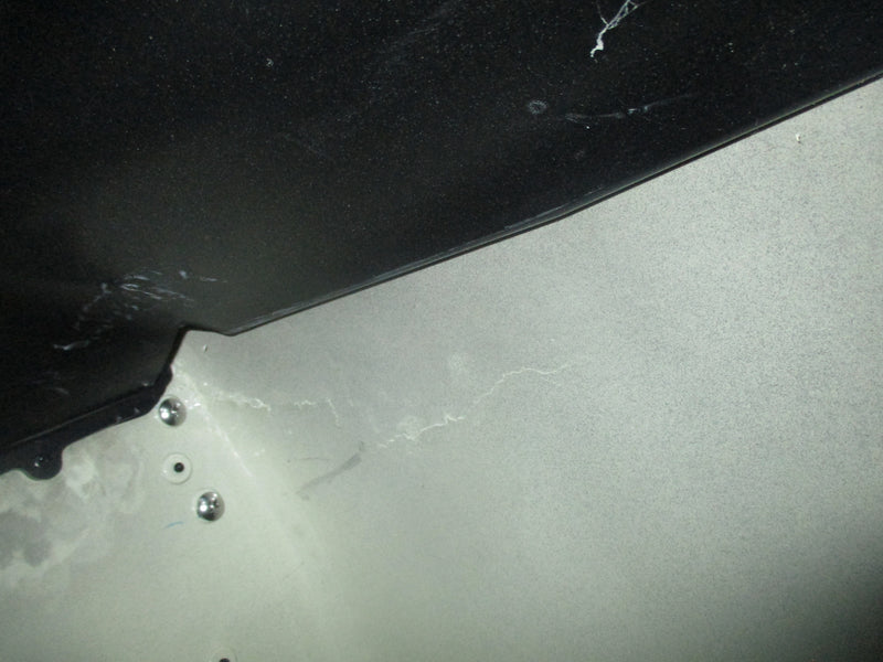 Suzuki DF300A 300hp outboard top cowling CRACK ON SIDE