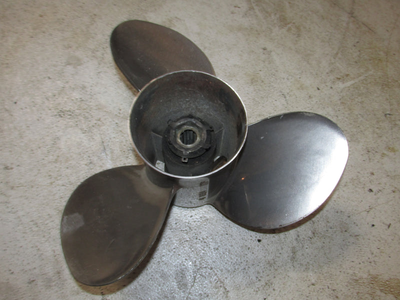 Mercury Optimax 135hp 2 Stroke Outboard Mercury Vengeance Stainless Propeller