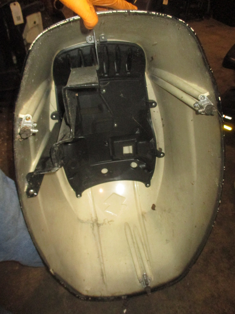 Suzuki DF200A 200hp 4 stroke outboard top cowling