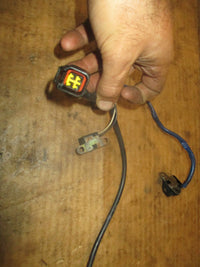 Load image into Gallery viewer, Suzuki DF70 hp 4 stroke outboard CKP / CMP sensor 32150-99E00
