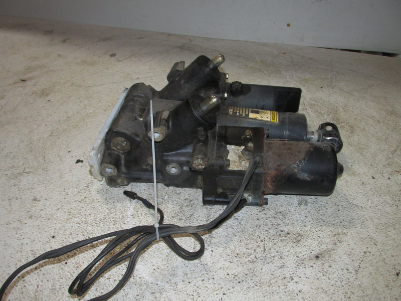 Mercury Optimax 135hp 2 Stroke Outboard Tilt Trim Unit (8M0231193)
