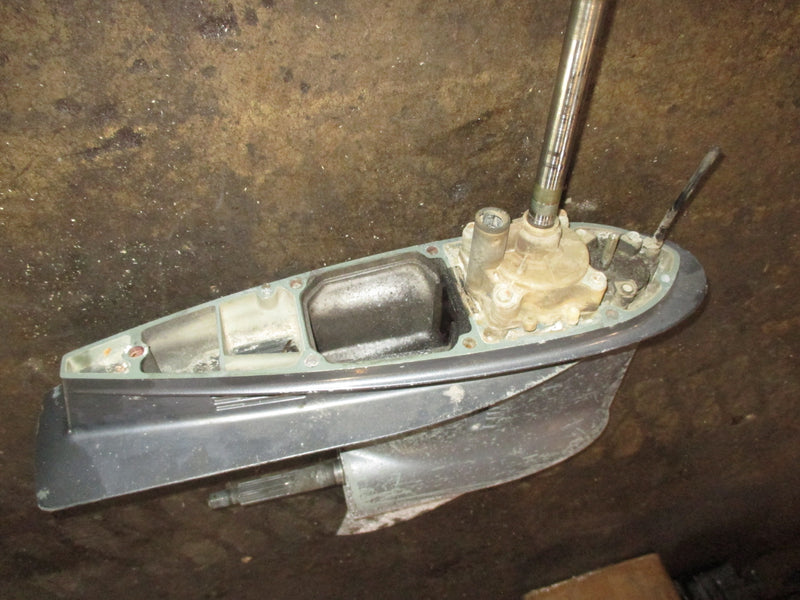 Yamaha 115hp 2 stroke outboard 25" lower unit