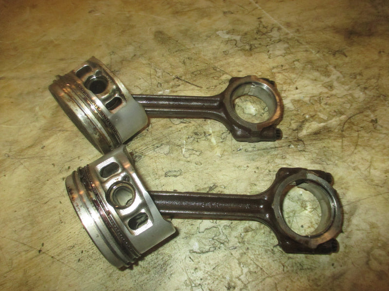 Mercury 30hp 4 Stroke Outboard Piston and rod set of 2 (856064A1)