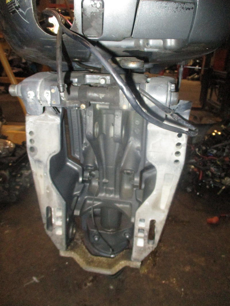 Yamaha OX66 200hp SWS 2 stroke outboard 25 inch shaft midsection