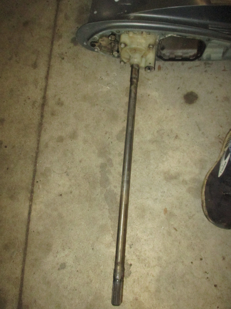 Yamaha 225/250hp outboard 25 inch lower unit (PARTS)