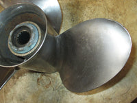 Load image into Gallery viewer, Honda BF90A 90hp outboard stainless steel prop (08M60-ZW7-A50) 13.25x16
