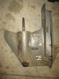 Load image into Gallery viewer, Yamaha 4.2L 300hp outboard 25 inch counter rotation lower unit (PARTS)
