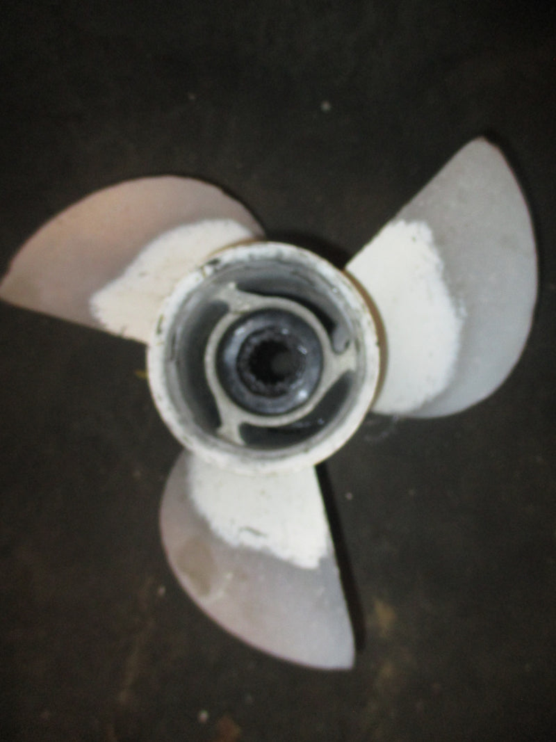 Yamaha 2 stroke outboard aluminum propeller 13 1/4 x 17-K