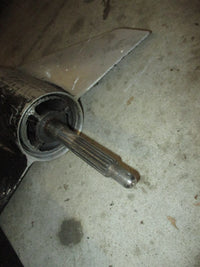 Load image into Gallery viewer, Yamaha 150hp 2 stroke outboard 25 inch SEI aftermarket lower unit (PARTS)
