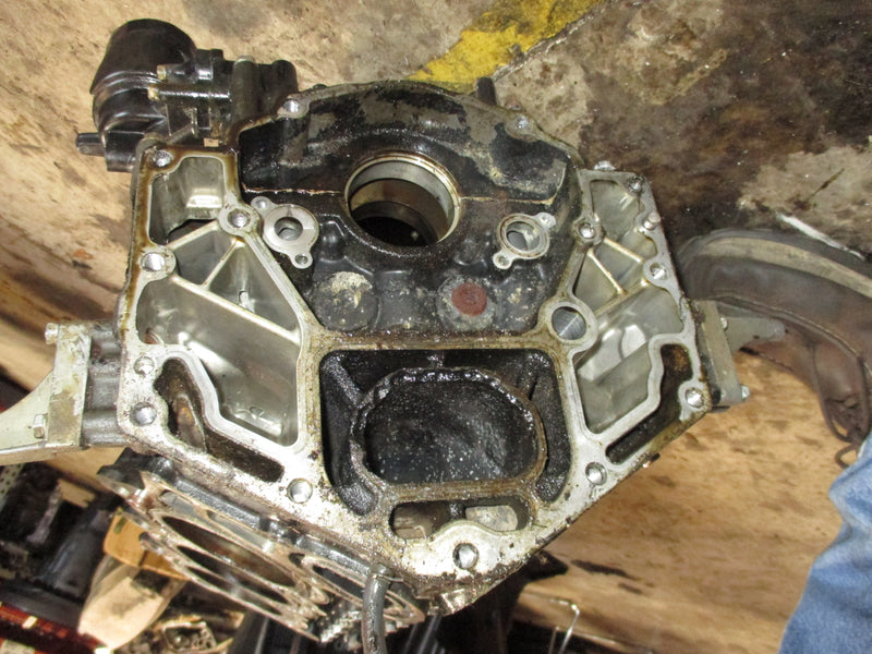 Mercury 225hp saltwater series 4 stroke outboard crankcase block